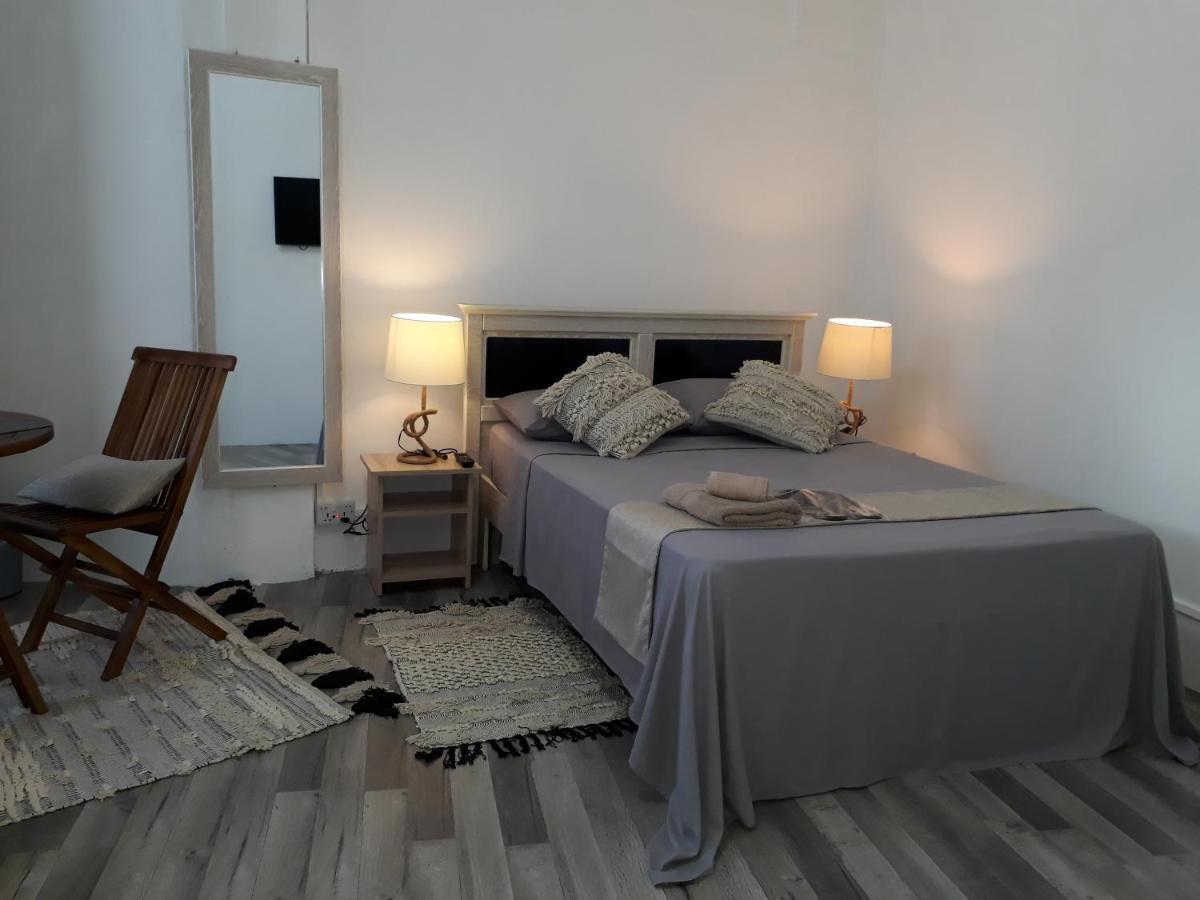 Hello Guest House Quatre Bornes Exterior photo